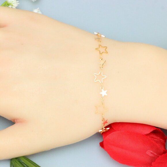 "Elegant & Trendy Bracelet, A Perfect Gift for Women, Thoughtful, EVCH1593 - Picture 7 of 10